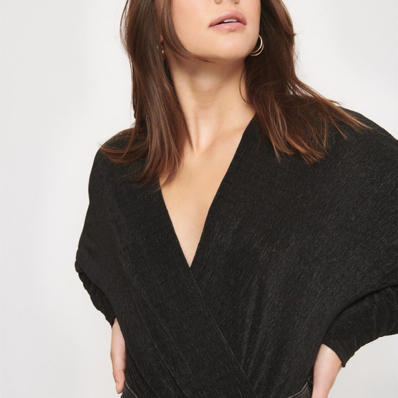 Dynamite Tops - Dynamite Long Sleeve Wrap Top Black - Medium